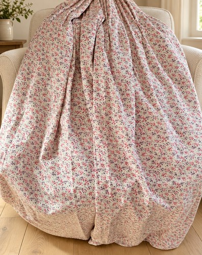 Laura ashley mtm - laura,