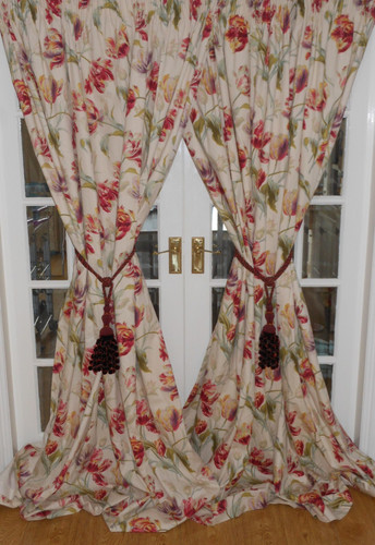 Stunning original laura ashley - laura,