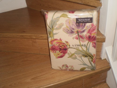 Laura ashley gosford - laura, cranberry