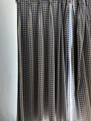 Laura ashley blue white pinch - laura,