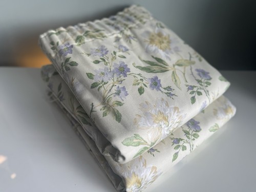 Vintage laura ashley emilie - laura,