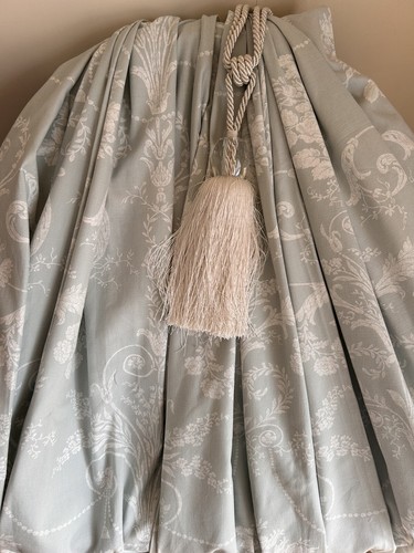 Lovely laura ashley - laura, french