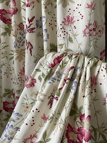 Laura ashley neisha pinch - laura,