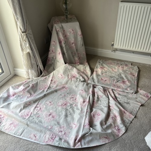 Laura ashley beatrice cyclamen - ashley,
