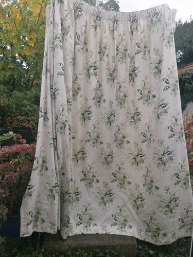 Laura ashley winter lily - lily, huge