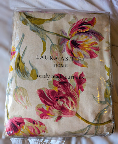 Bargain laura ashley gosford - bargain,