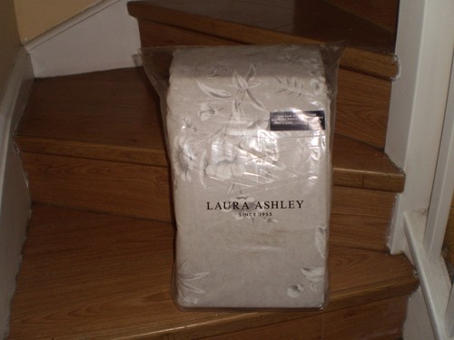 Laura ashley rowsham - laura, garden